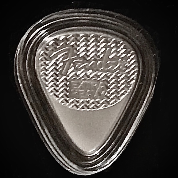 SOLD SOLD SOLD Silver Fender Guitar Pick - Picture 3 of 7